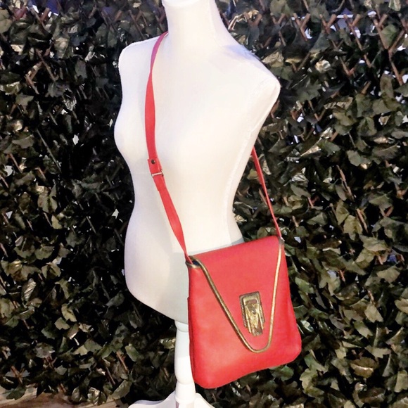 Pat Smiley Collection Handbags - PAT SMILEY COLLECTION Vintage Red Crossbody Bag